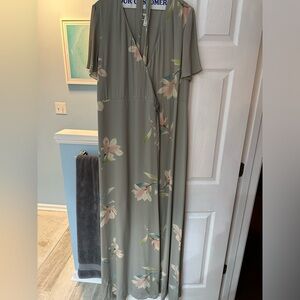Show Me Your Mumu Noelle Wrap Dress in Lily Showers